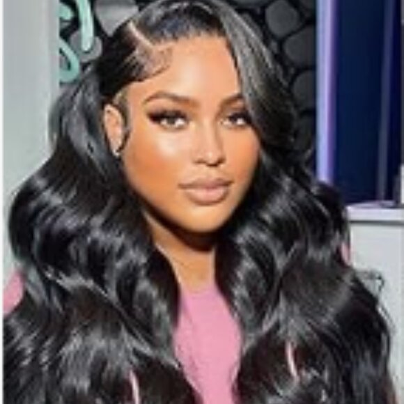 26" Beautiful Brazilian Body Wave Lace Front Wig-Big Holiday Hair! - Picture 11 of 11